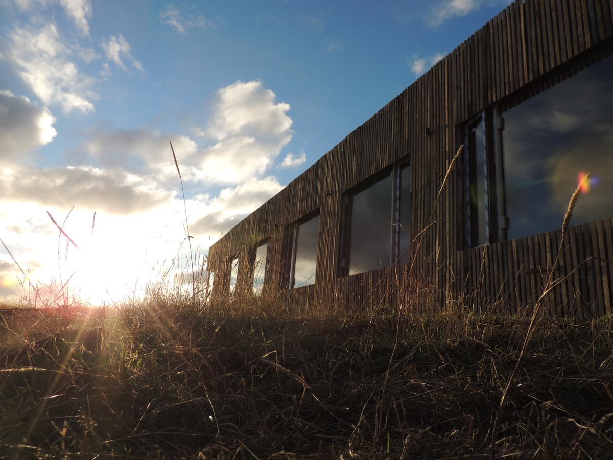 Hotel Simple Patagonia Puerto Natales Exterior photo