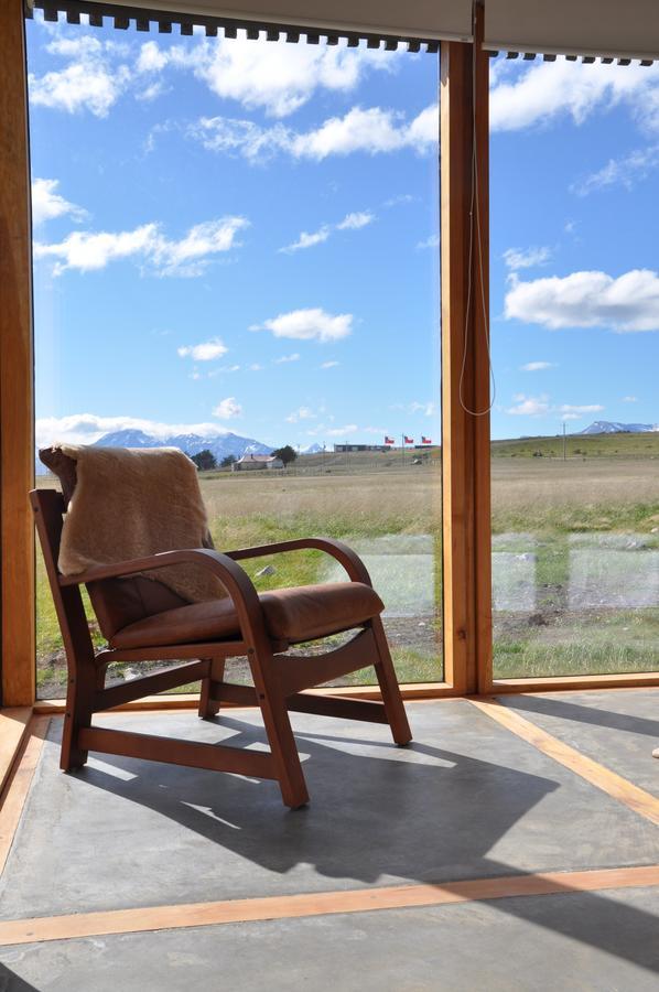 Hotel Simple Patagonia Puerto Natales Exterior photo