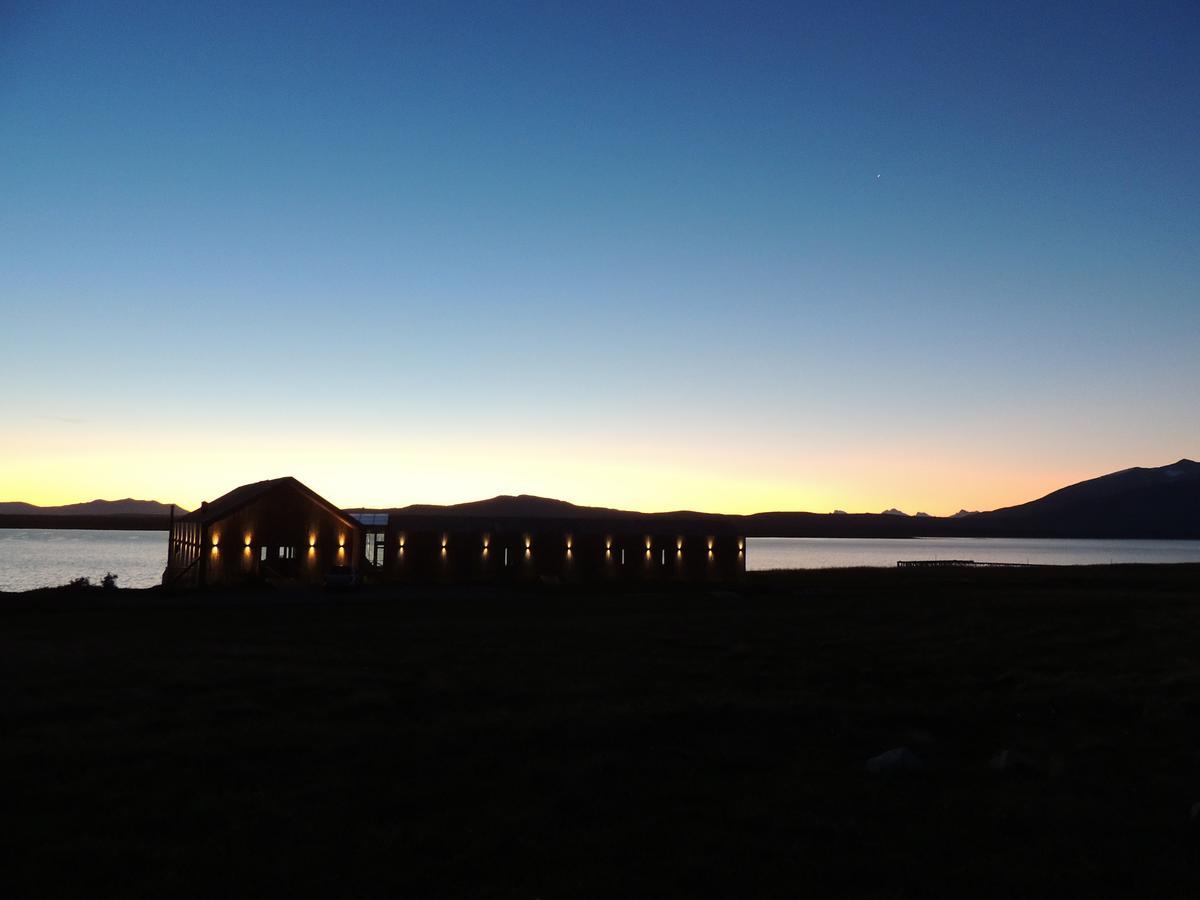 Hotel Simple Patagonia Puerto Natales Exterior photo