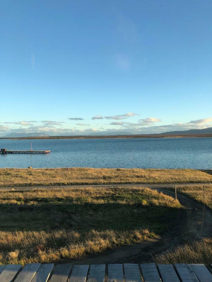 Hotel Simple Patagonia Puerto Natales Exterior photo